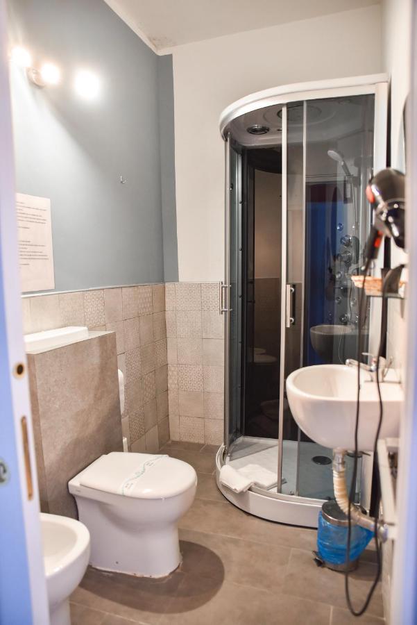 King Room with Spa Bath