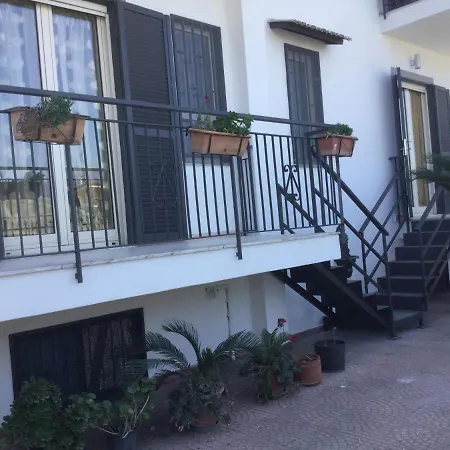 Maria'S Home-2