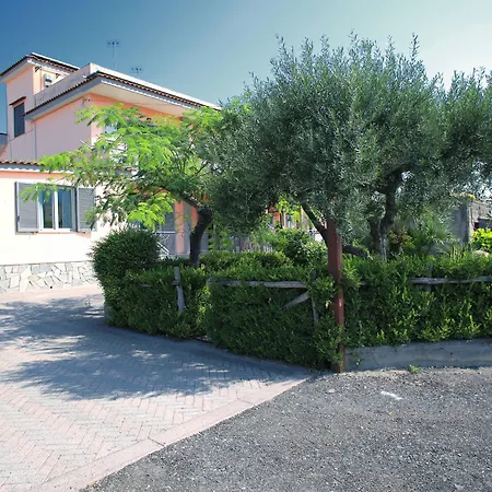 Villa Rosa Pompei Studios-2