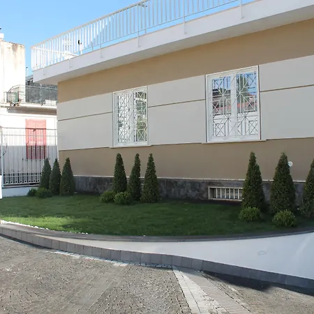 B&B Lapillus-3